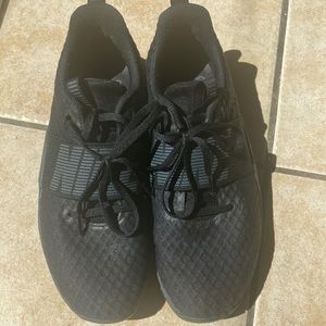 Nike Women's Renew In Season TR 8.5 Shoes 🖤